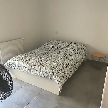 F2 50 M2 Avec Place De Parking En Ss Privative Et Clim Chambre Montpellier